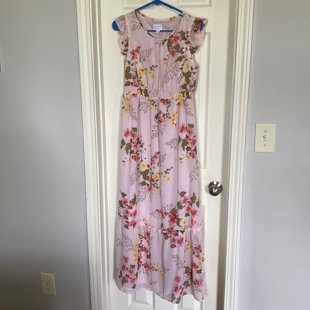 Ruffle Cap Sleeve Woven
Maternity Dress - Isabel
Maternity